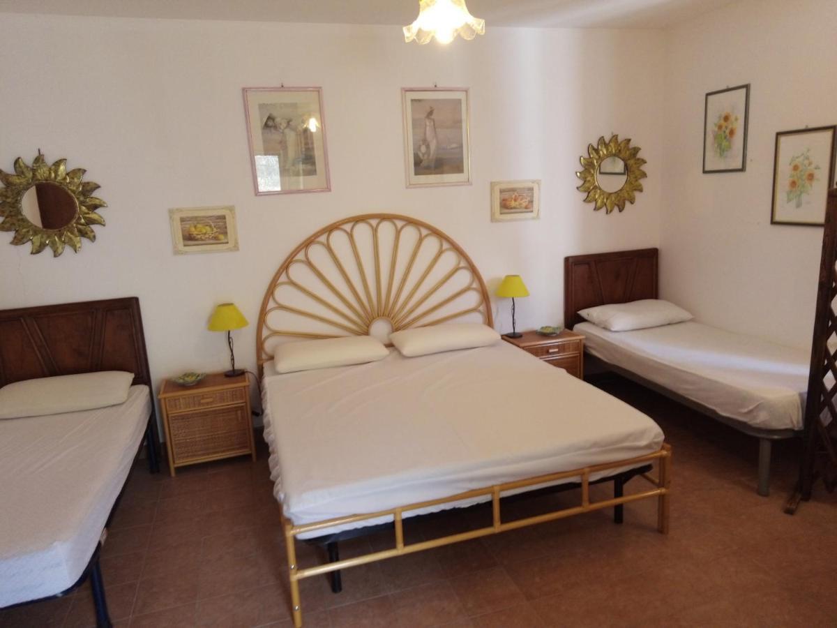 L'Antica Quercia B&B Castell'Umberto Esterno foto