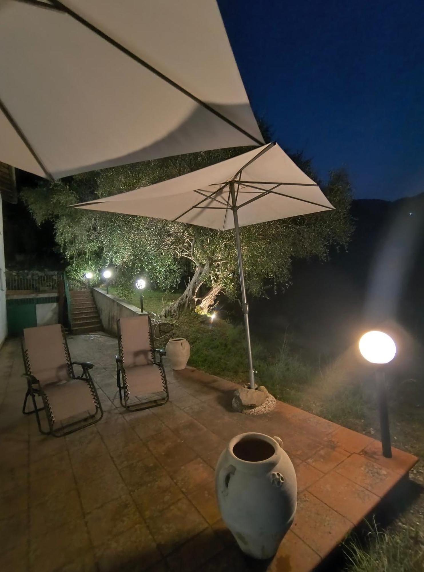 L'Antica Quercia B&B Castell'Umberto Esterno foto